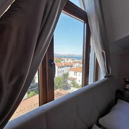 2 Plus 1 In The Center Of With A View, 4 Minutes To The Beach